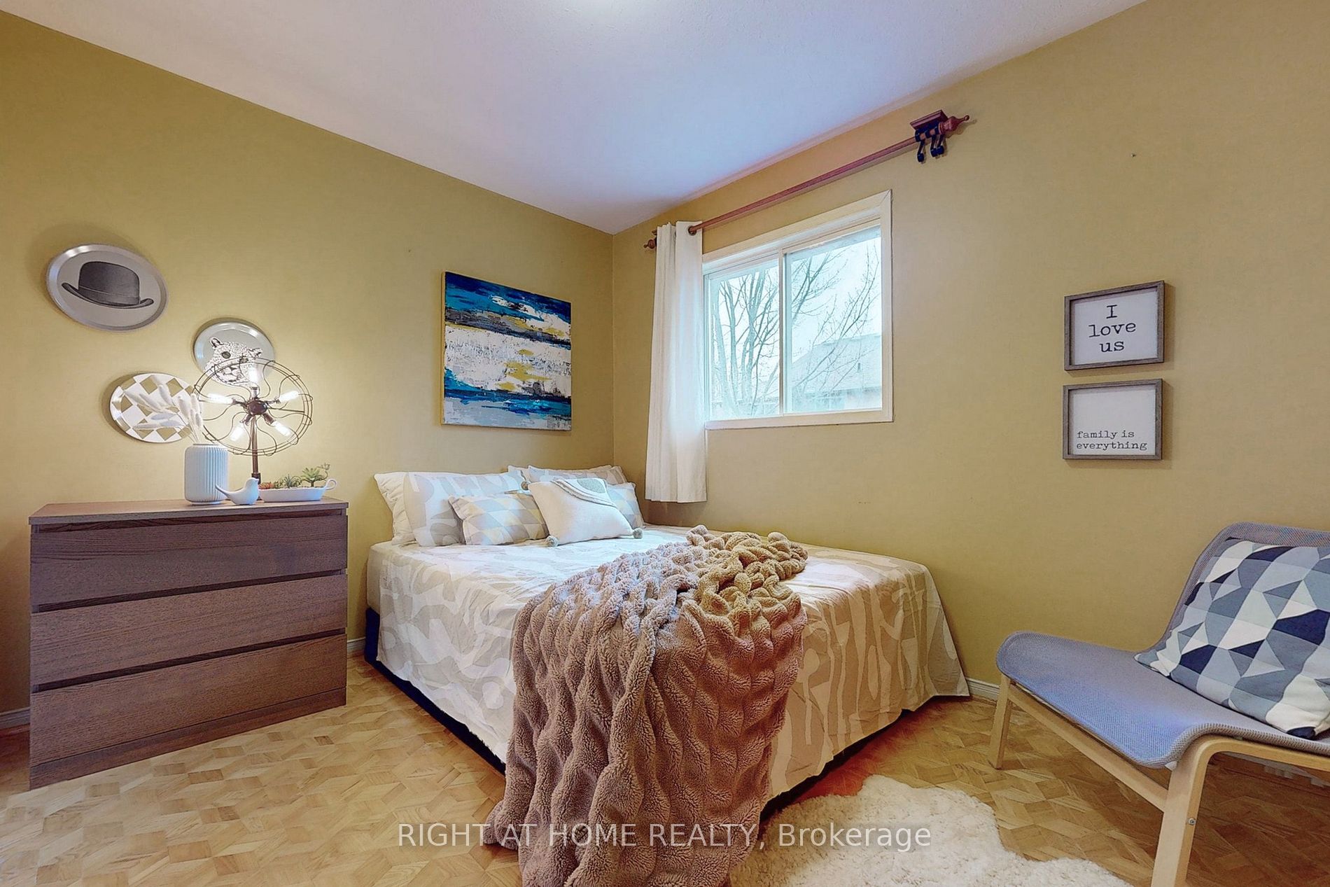 2370 W Britannia Rd 7