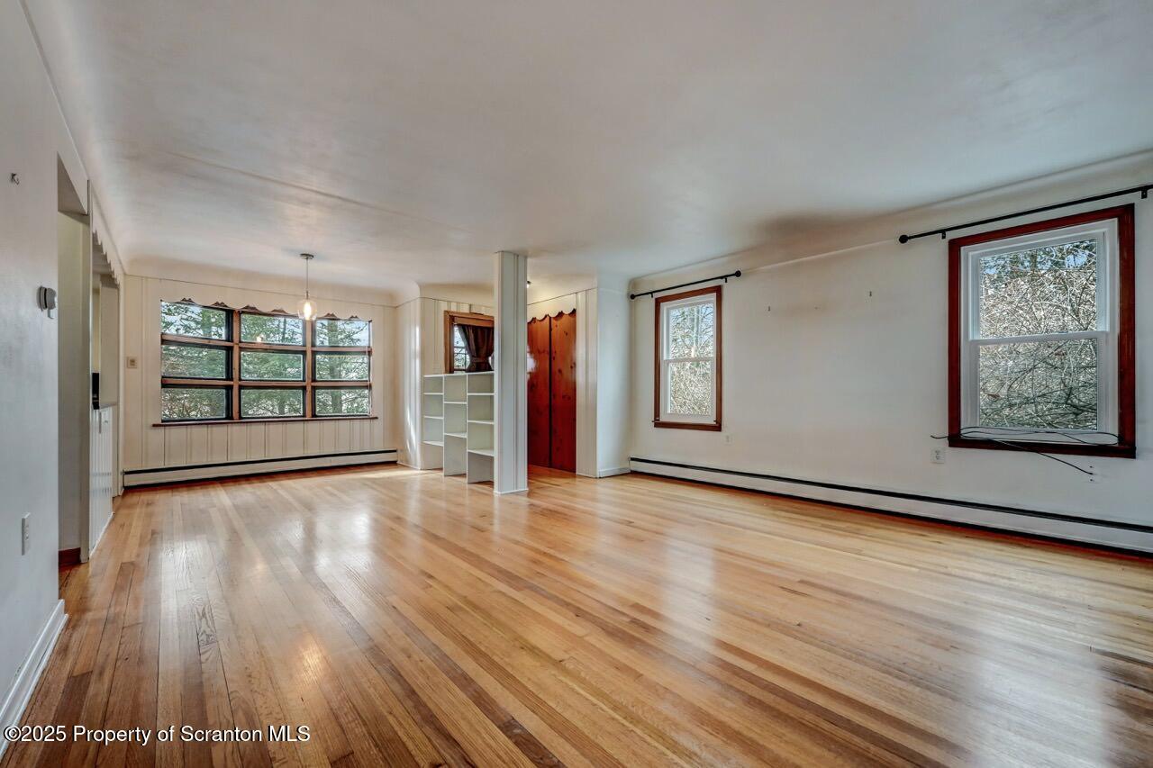 302 Thurston Street