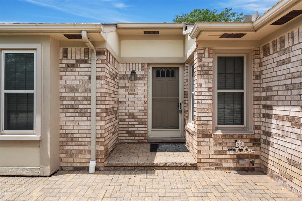 43577 N River Bend Drive