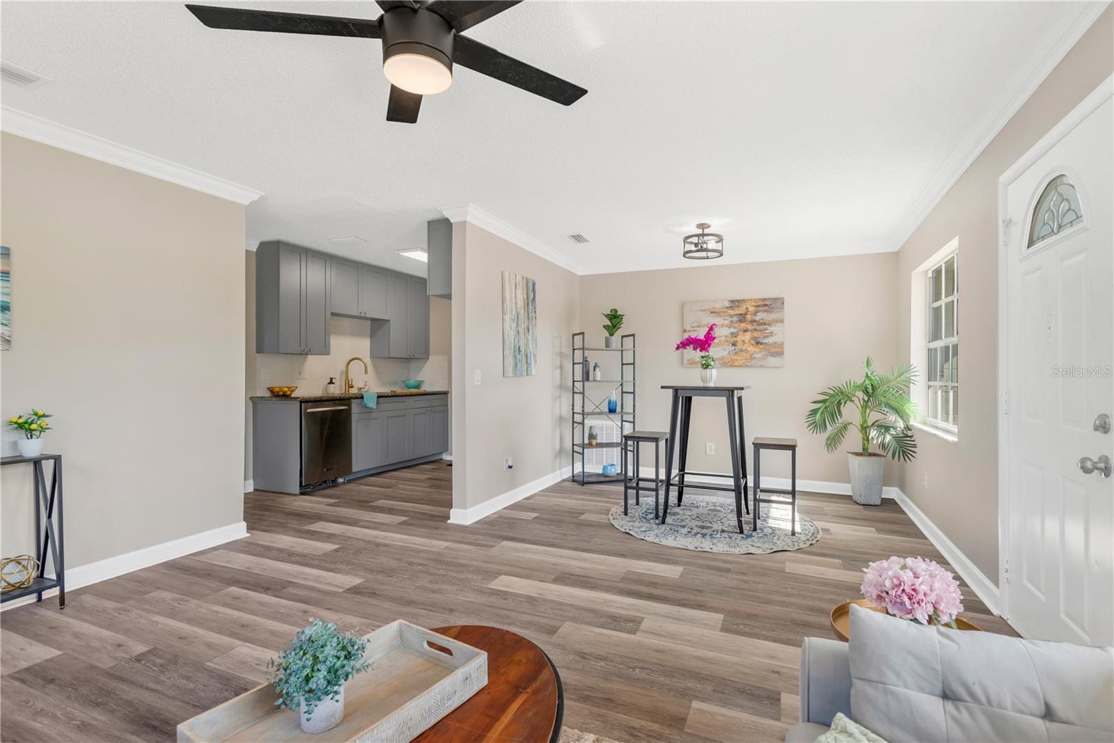 1721 W Humphrey Street