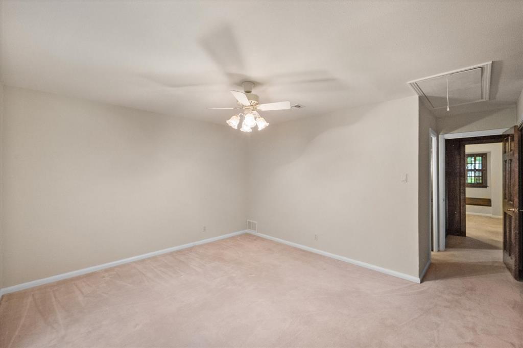 2114 Cross Creek Court