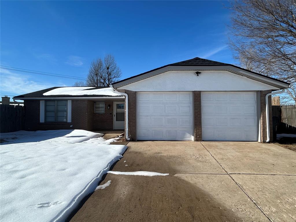 Stunning 3-bedroom, 1.5-bath rental home that has been fully remodeled from top to bottom! This move-in-ready residence features brand-new flooring throughout, beautiful granite countertops, and completely updated bathrooms with modern finishes. Enjoy added curb appeal and functionality with a brand-new front door and a new back screen door. Step outside to an oversized backyard—perfect for entertaining, gardening, or relaxing. Designed for comfort and convenience, this home is a must-see. Rent is $1,500/month with a $1,500 security deposit. Tenants are responsible for verifying school information. All application fees to be paid by the tenants.