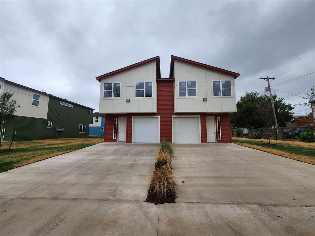 Newly built 1,600 sq ft Duplex for rent in a fantastic location! These stunning 3 bed, 2.5 bath rentals featuring a private pocket office, open-concept living, a 1 car garage and a gourmet kitchen complete with stainless steel appliances.