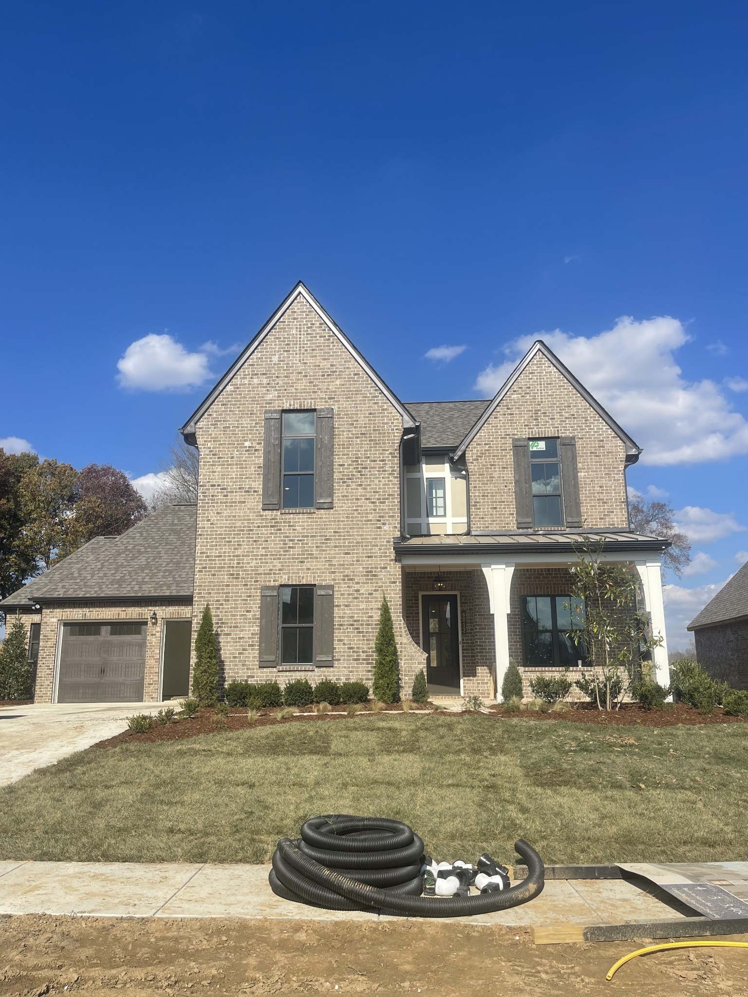 5616 Winslet Drive S