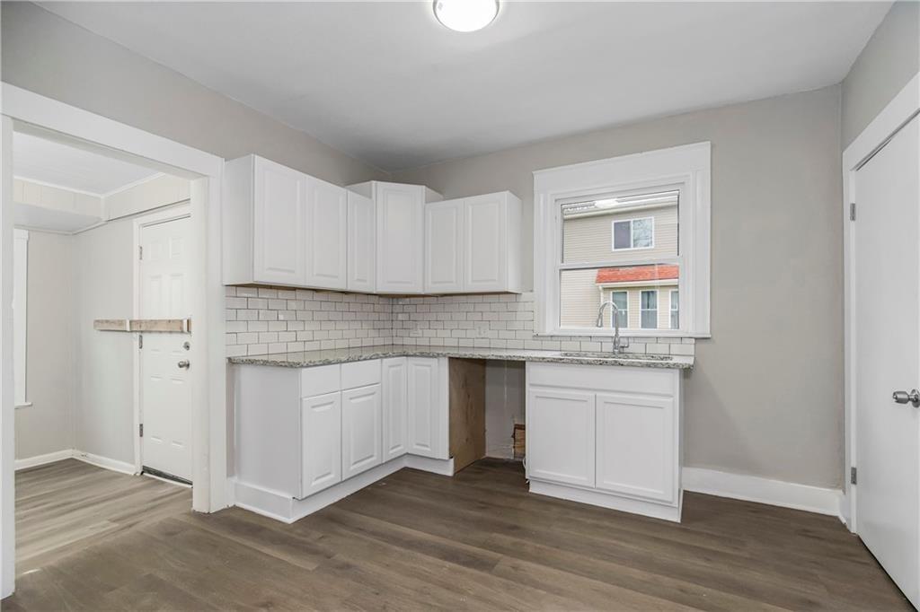 4032 S Benton Avenue