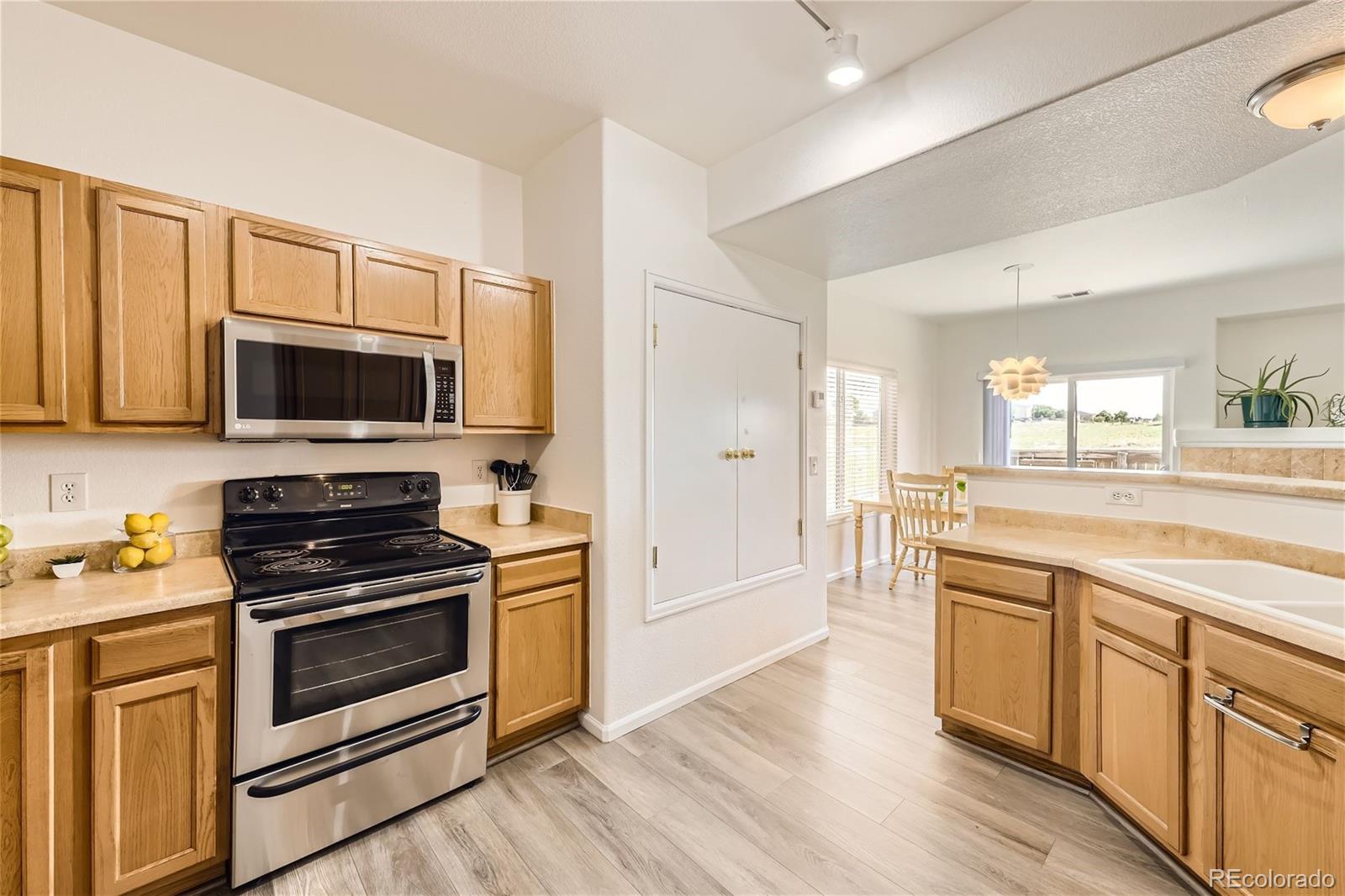 14700 E 104th Avenue 3106