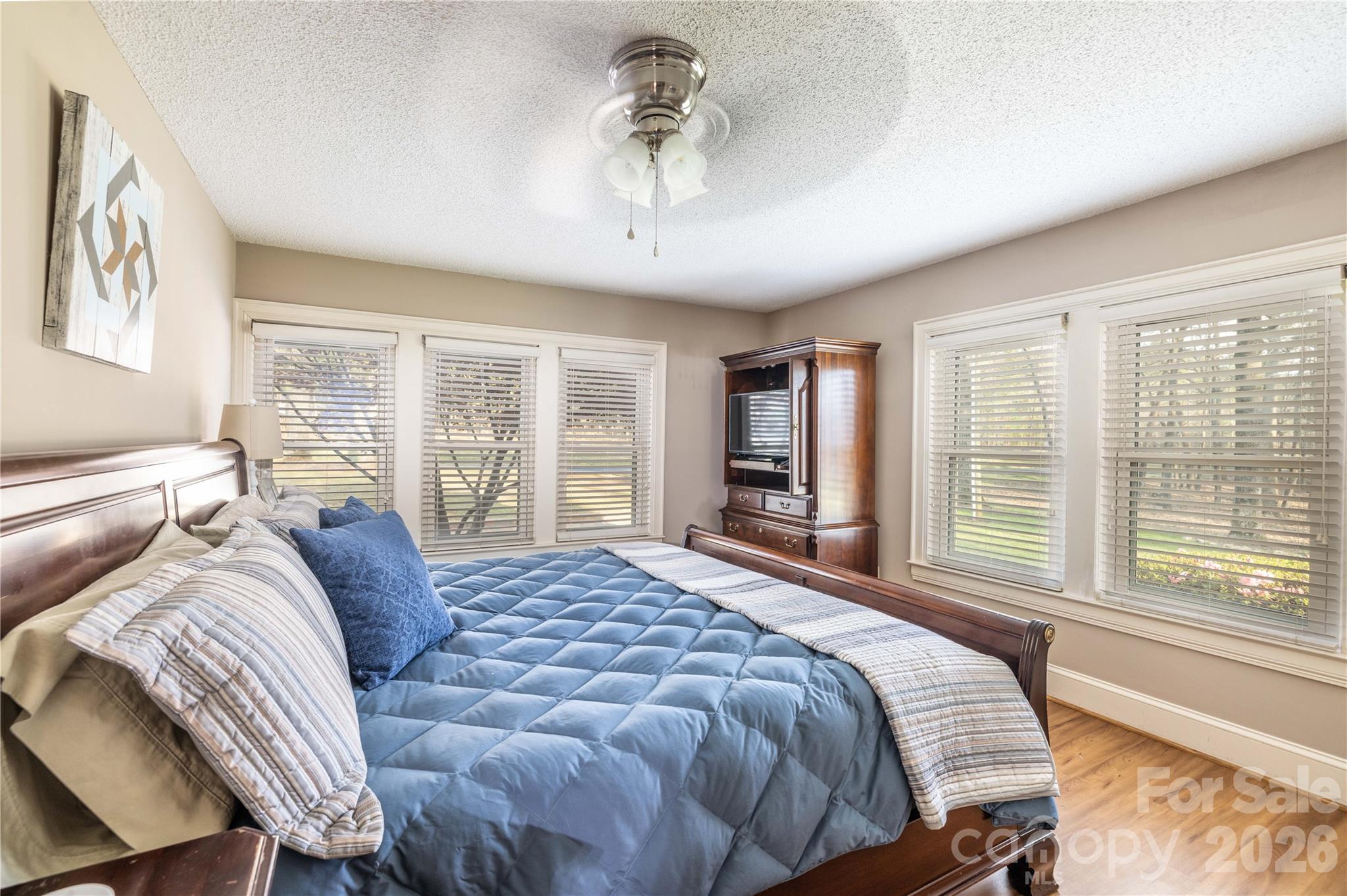692 Capelsie Road