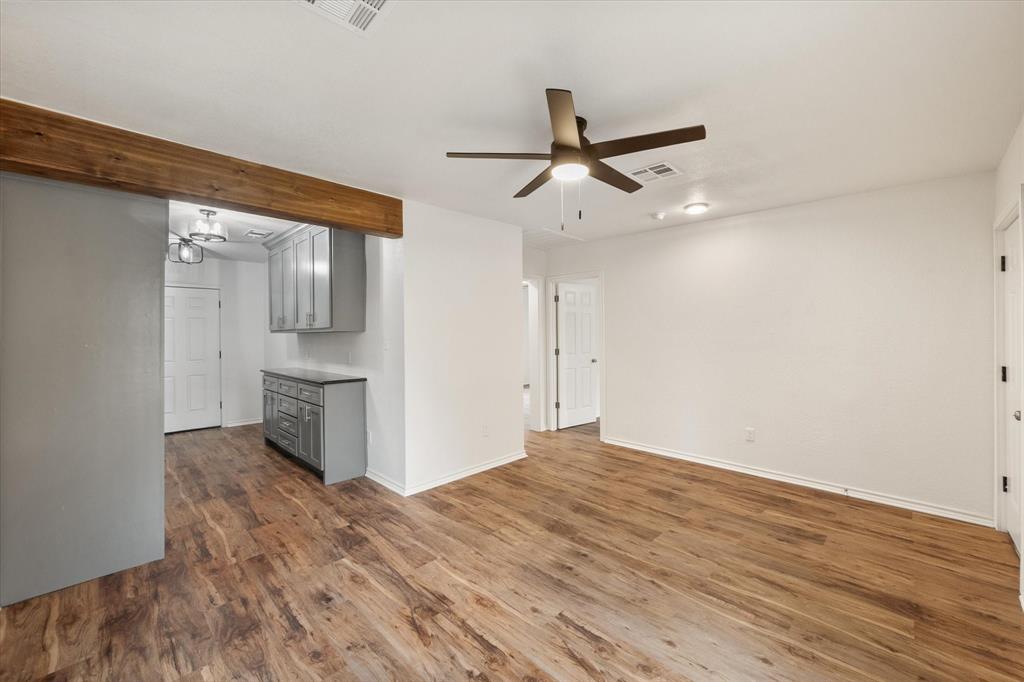1111 N 11th Street