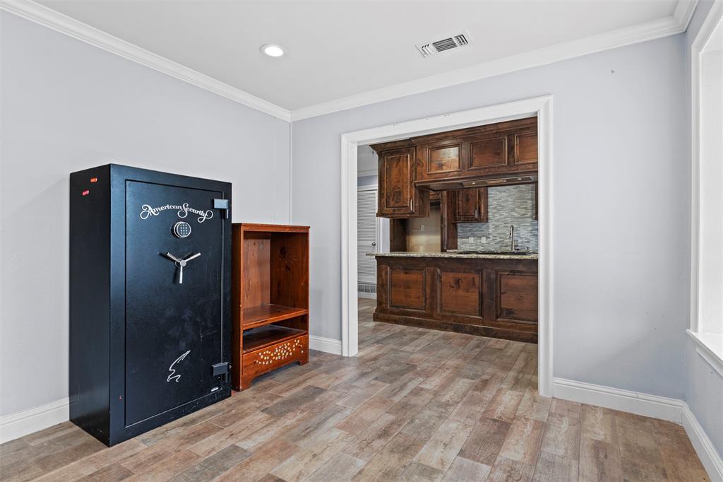 704 Clover Park Drive