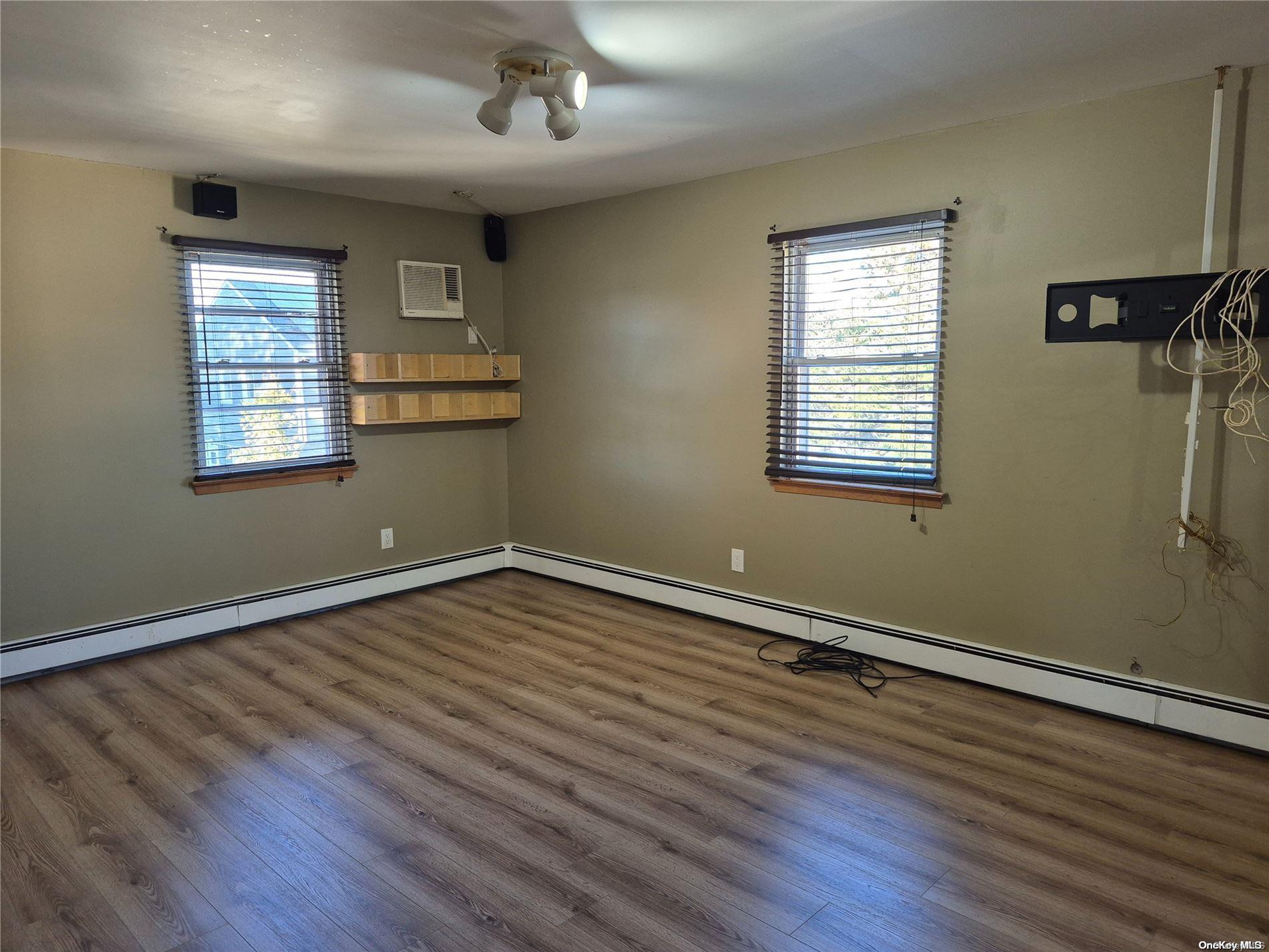 1717 Horatio Avenue 2nd Fl