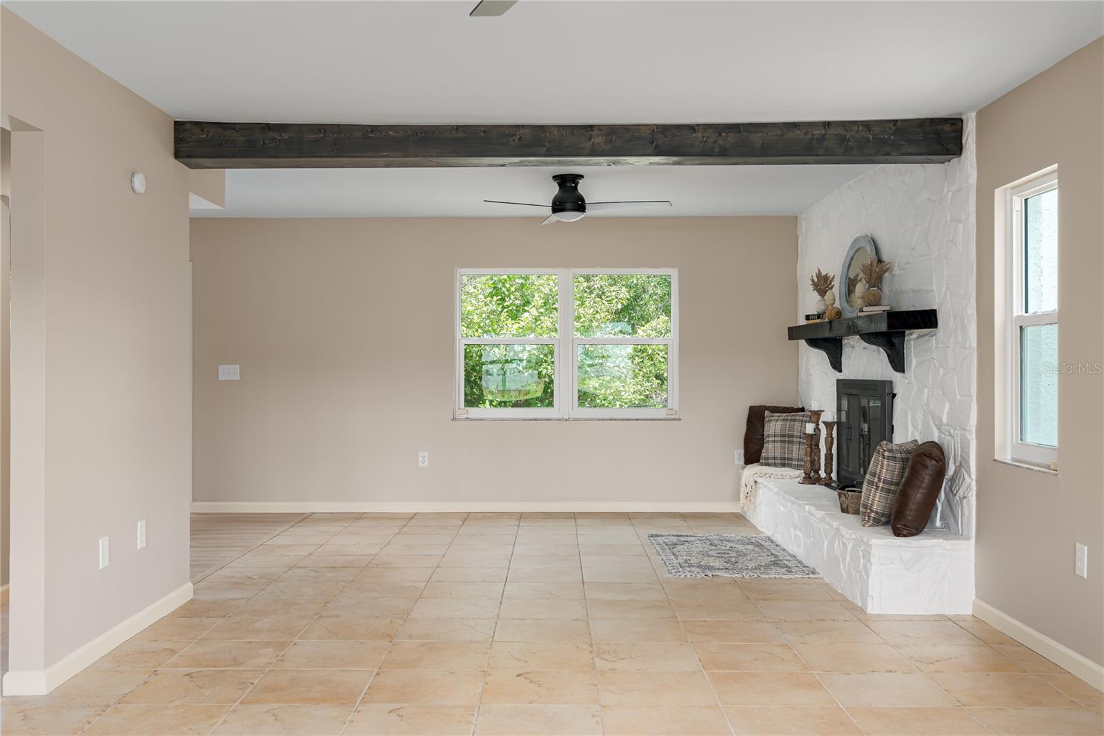 5403 Red Rooster Road