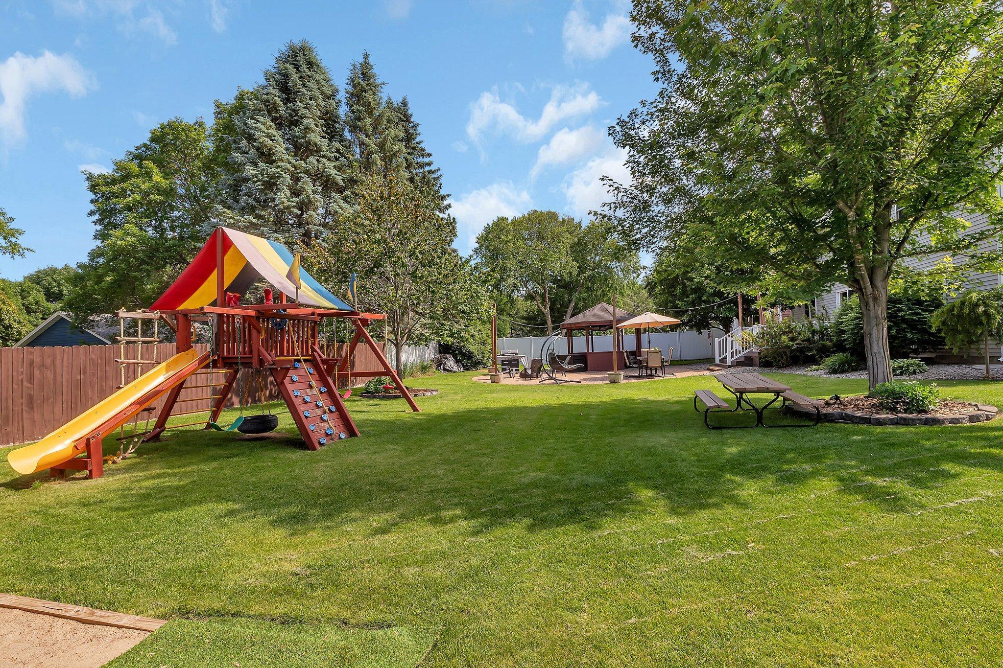 2668 Waterford Court