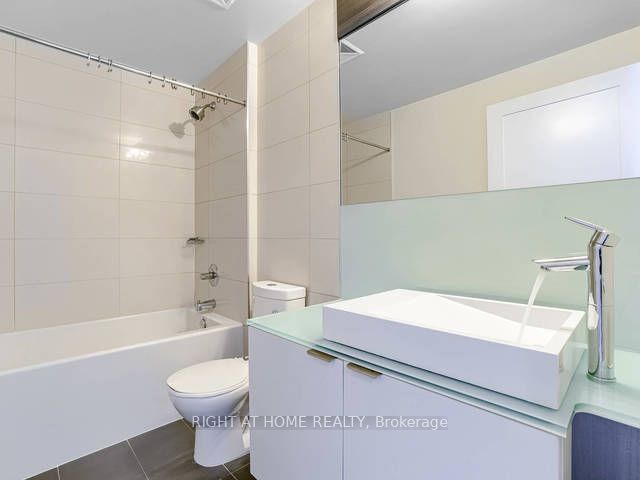 300 W Front St 2812