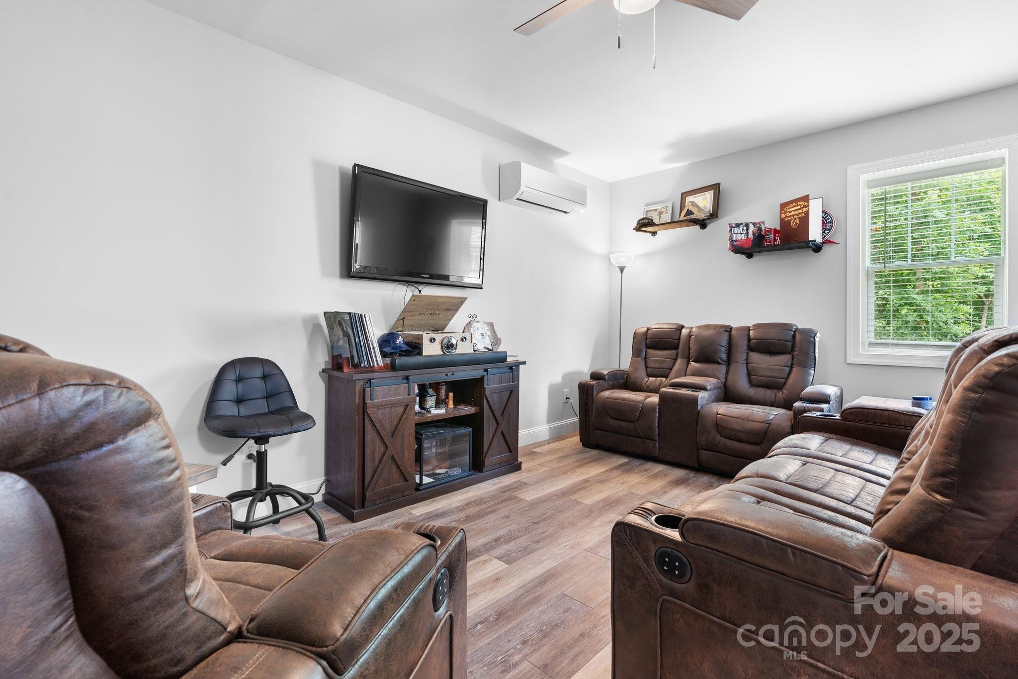 140 Maplewood Court