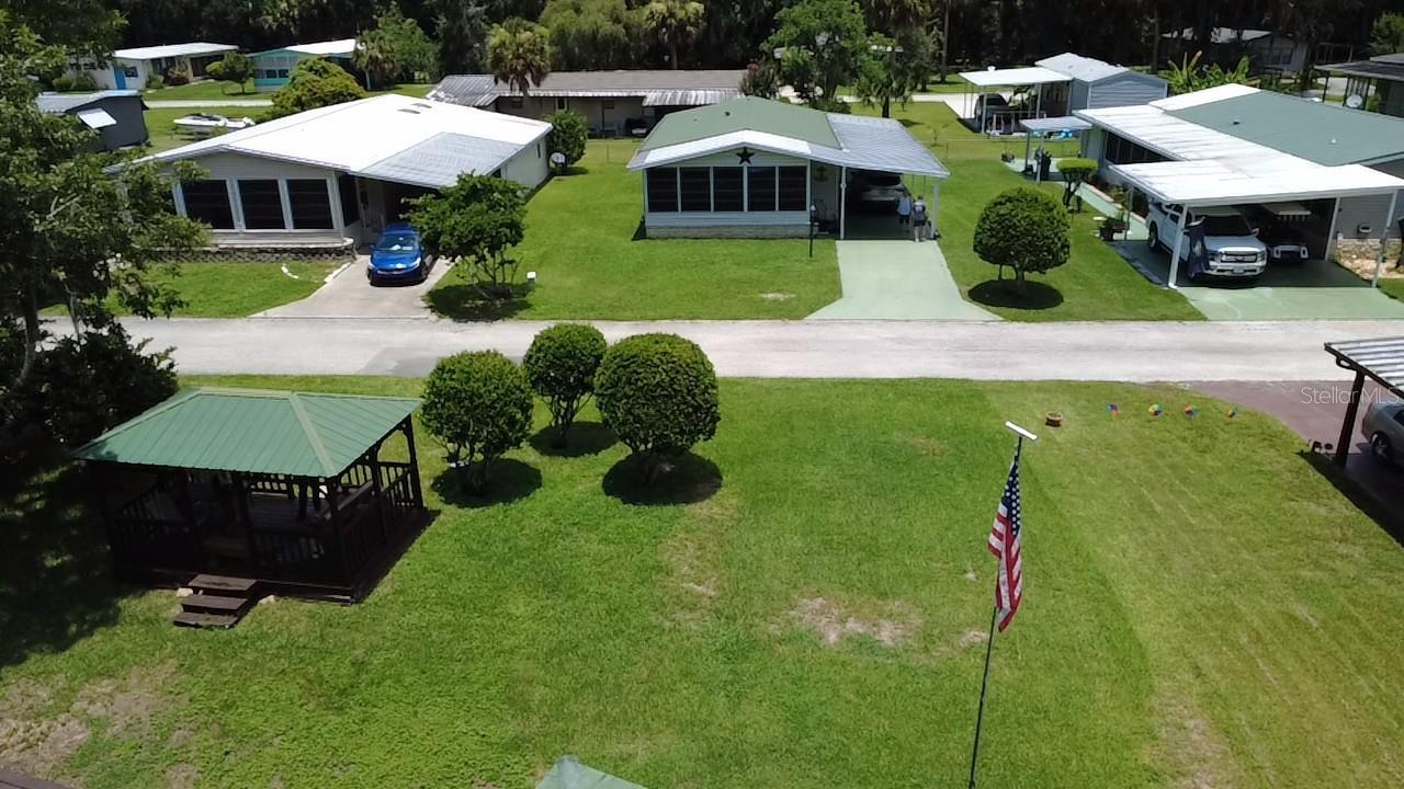 52 Outlet Drive