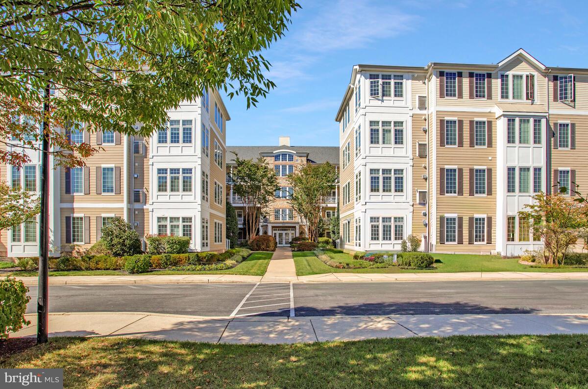 8820 Shining Oceans Way 308