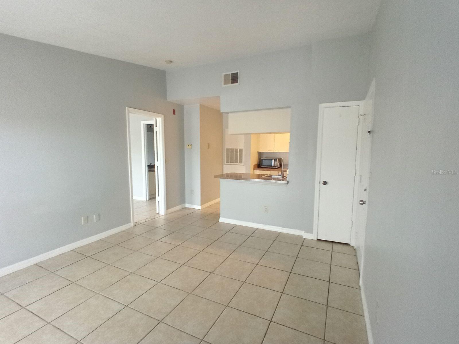 2550 N Alafaya Trail 4305