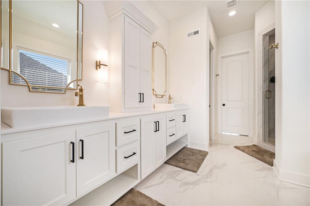 2171 NW Palisades Drive