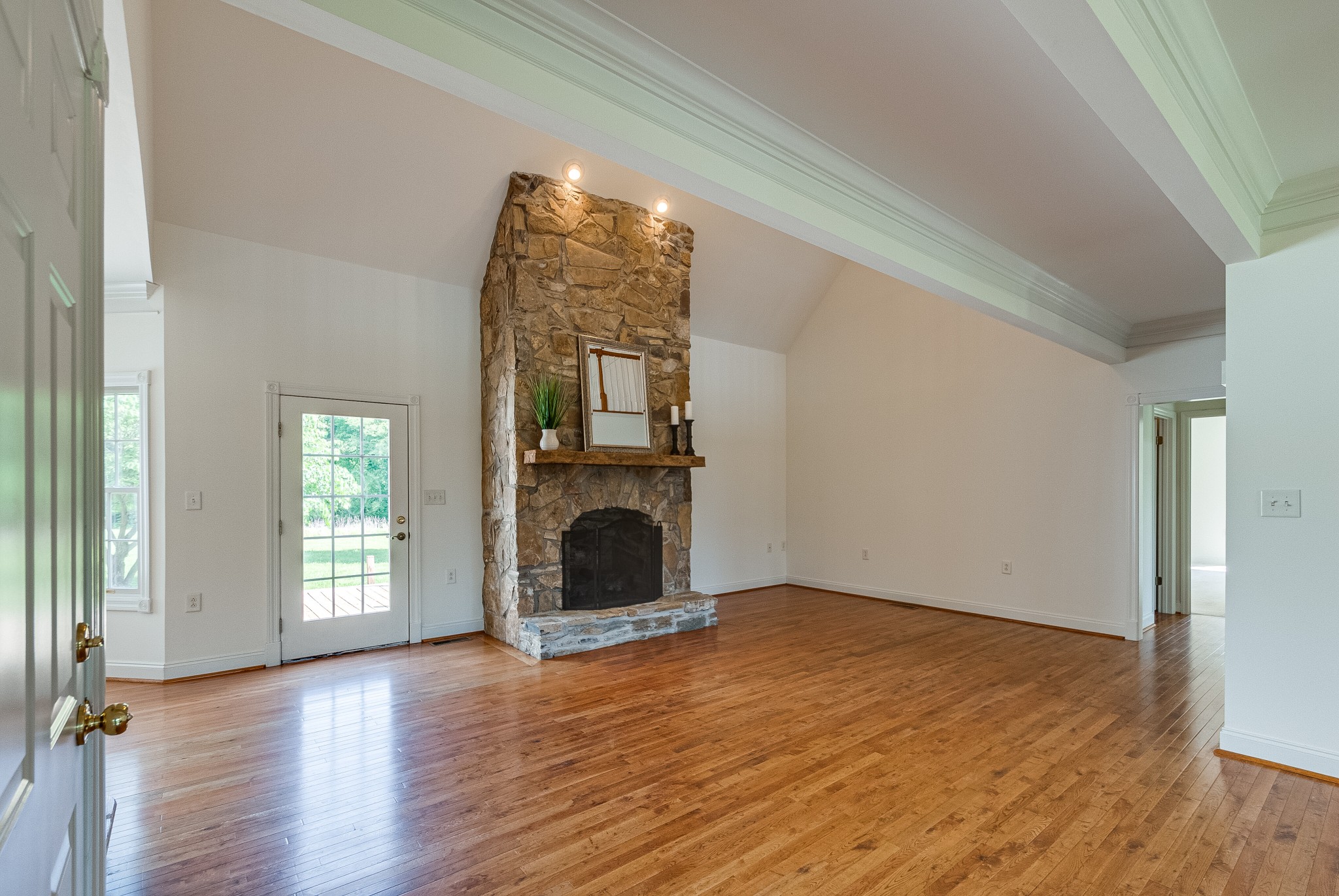 804 Mahon Rd
