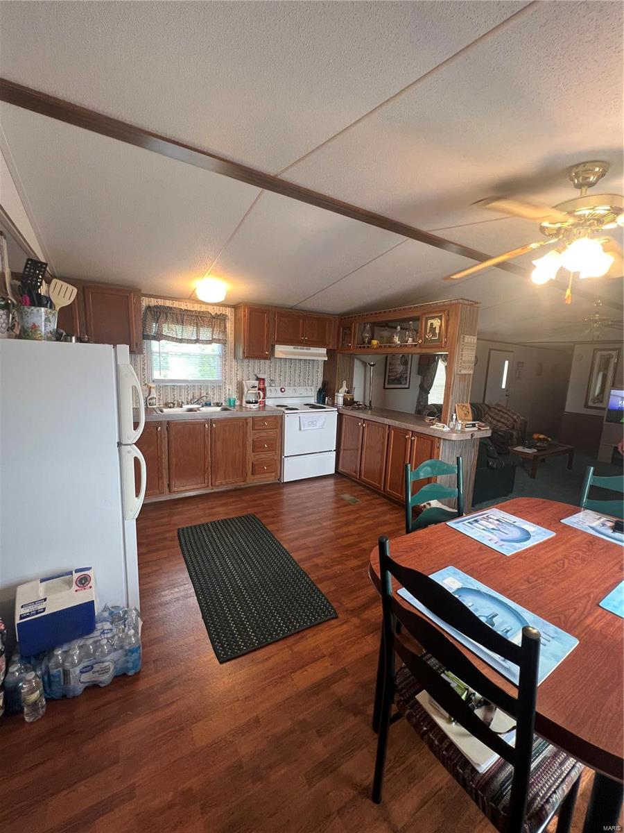 22283 Dogwood Estates Loop