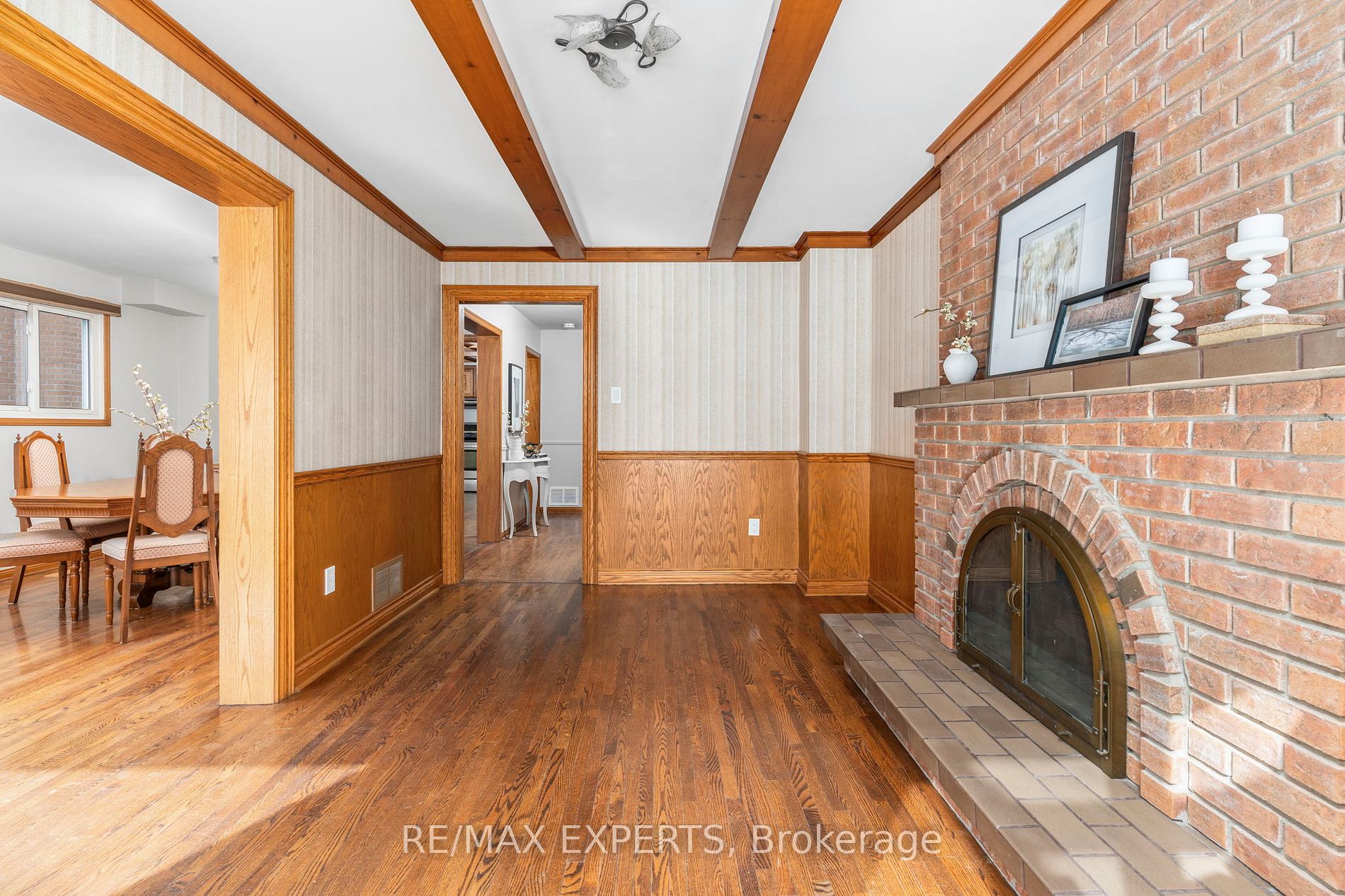 195 Aberdeen Ave