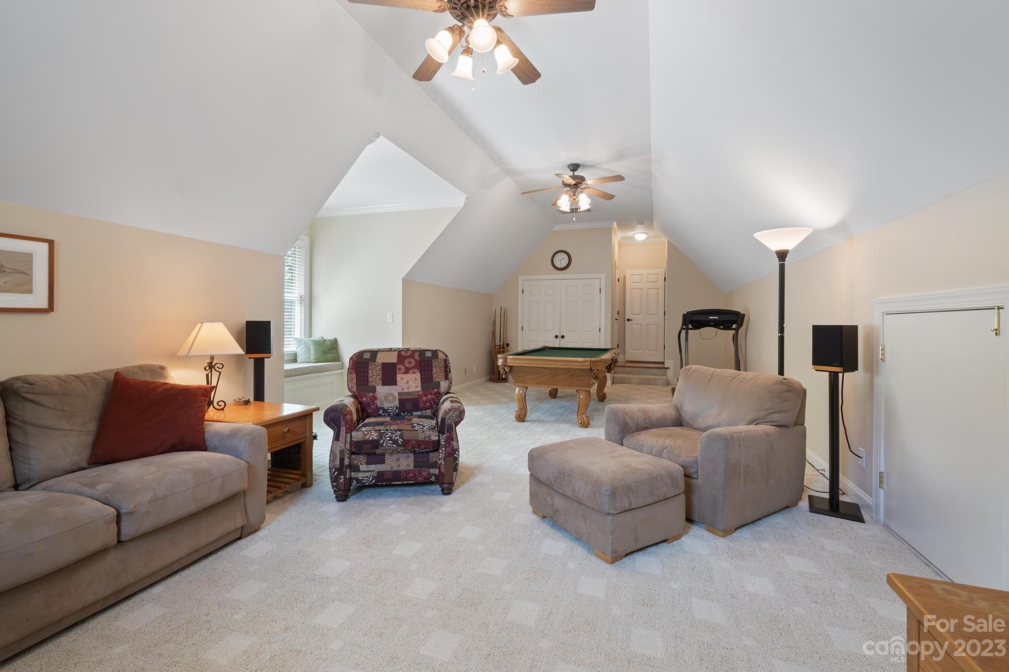 8884 Beach Bluff Court