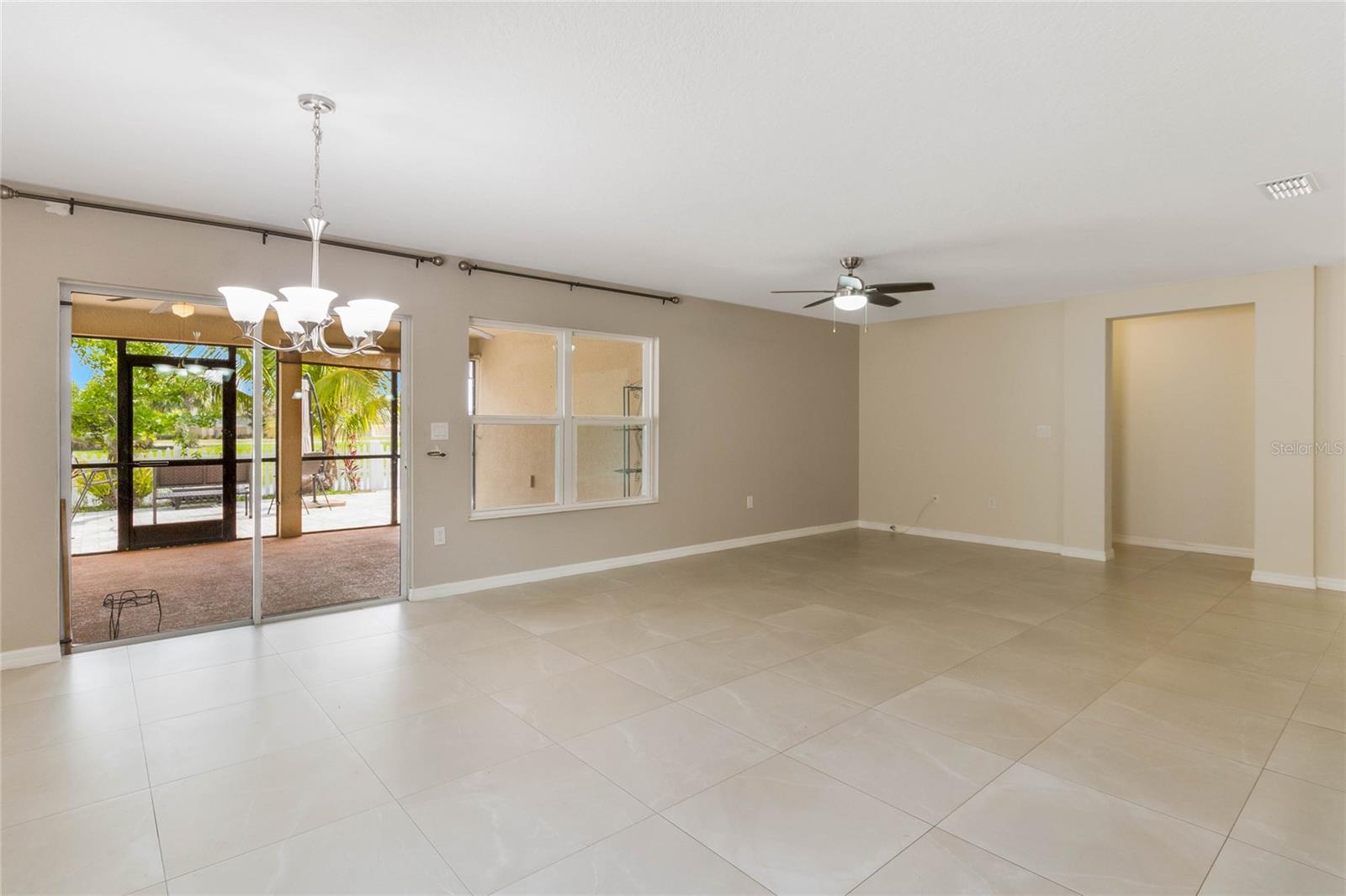 4602 Harvest Row Lane