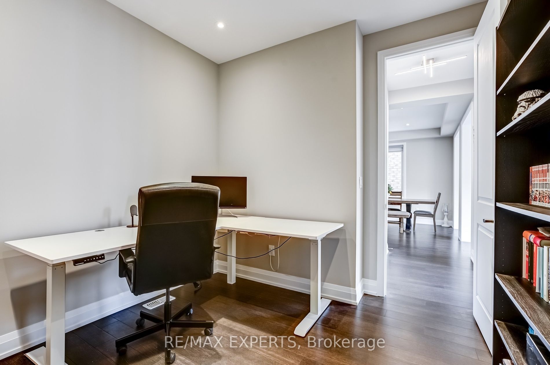 58 Frank Kelly Dr