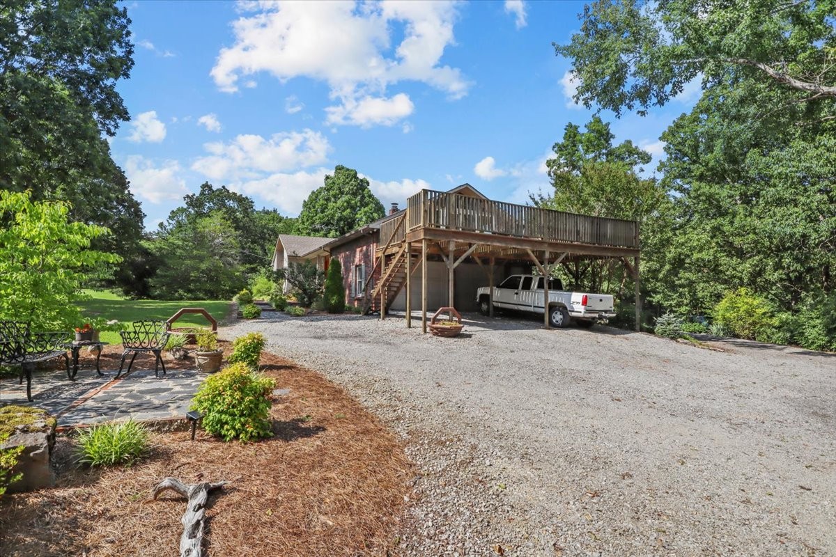 3438 Highway 13 N
