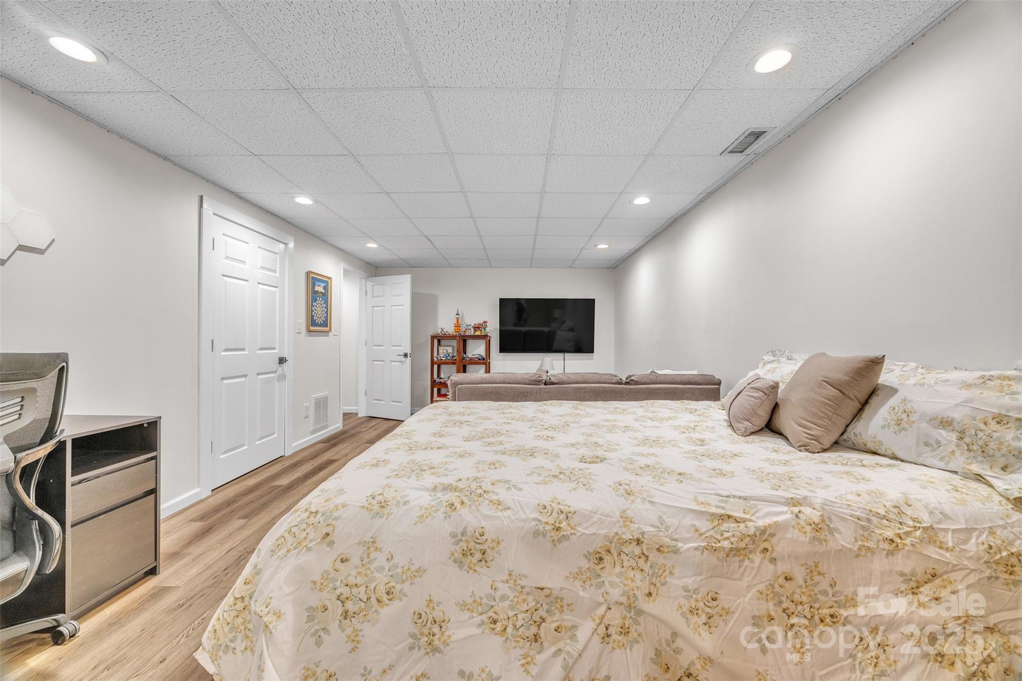 86 Sharon Valley Drive