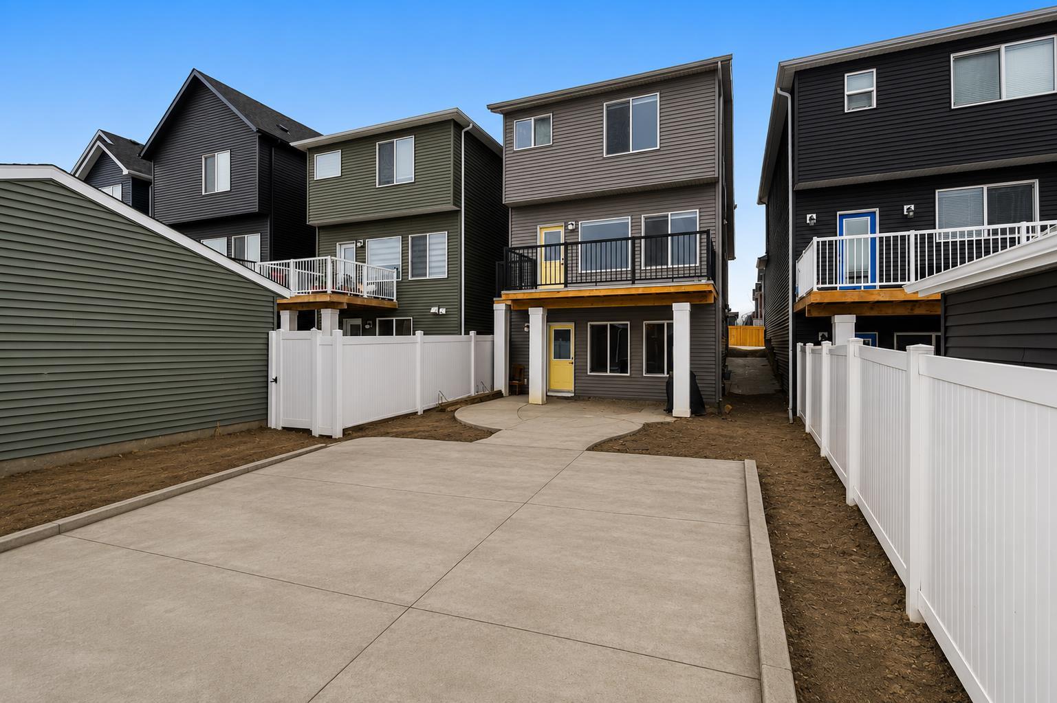 22 Edith Manor NW