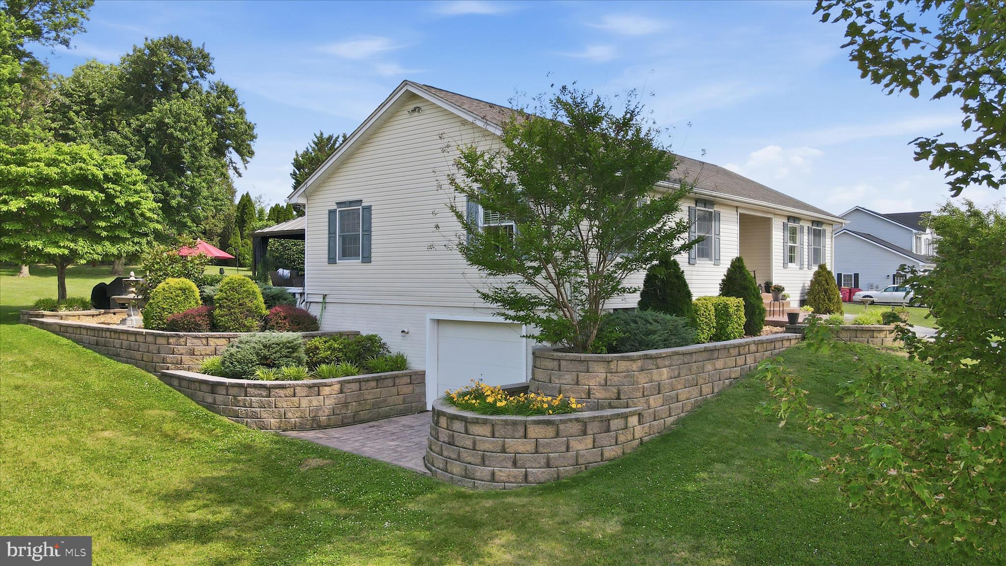 97 Veronica Court