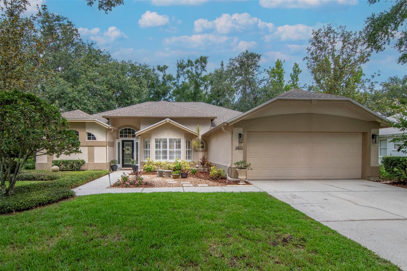 Beautifully Renovated Home in the Gated River Hills Masters Golf and Country Club Community
This unique and beautifully updated home is located in the highly desirable gated community of River Hills Masters Golf and Country Club. Set on over a third of an acre, this property offers privacy, space, and an elevated lifestyle surrounded by natural beauty and resort-style amenities.
Step inside to a newly renovated kitchen featuring quartz countertops, soft-close shaker cabinetry, and a picturesque view of the large, screened-in pool—a perfect backdrop for cooking or entertaining. The kitchen flows seamlessly into the living area, where 14-foot vaulted ceilings create an expansive, open feel.
The home’s interior has been freshly updated with modern light fixtures and a full coat of contemporary paint, giving the entire space a crisp, move-in-ready appeal. Step outside to a stunning lanai spanning over 700 square feet, ideal for lounging, dining, and making the most of Florida’s beautiful weather.
River Hills offers the security of a 24-hour staffed gate and is zoned for top-rated schools, making it an ideal choice for those seeking both peace of mind and excellent education options.. The community is rich in amenities, including a resort-style pool, playground, and a newly upgraded fitness center. Residents also enjoy exclusive access to miles of private nature trails, perfect for walking, jogging, or biking in a tranquil, wooded setting.
Membership at the River Hills Country Club provides even more options for an active lifestyle, with access to golf, pickleball, and tennis courts. The community also hosts frequent events and social gatherings throughout the year, adding to its warm, inclusive atmosphere.
This is more than a home—it’s a chance to live in a vibrant, welcoming neighborhood with the perfect balance of luxury, nature, and community spirit.