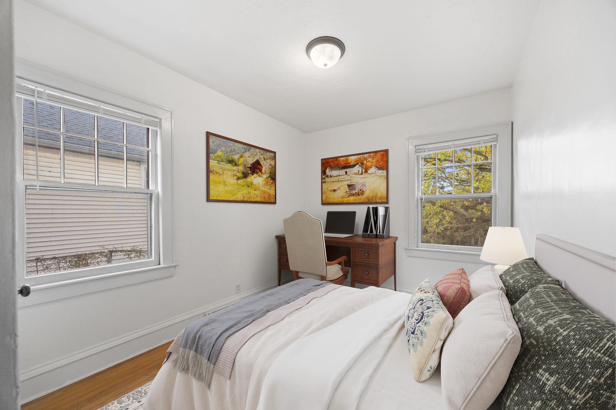 210 Warwick Street SE