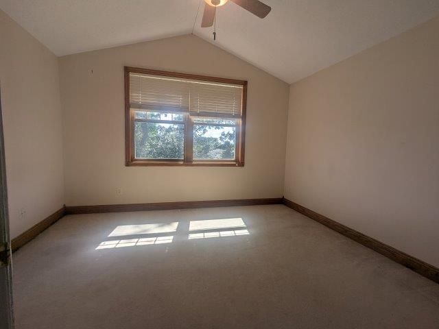 920 Oakcrest Drive