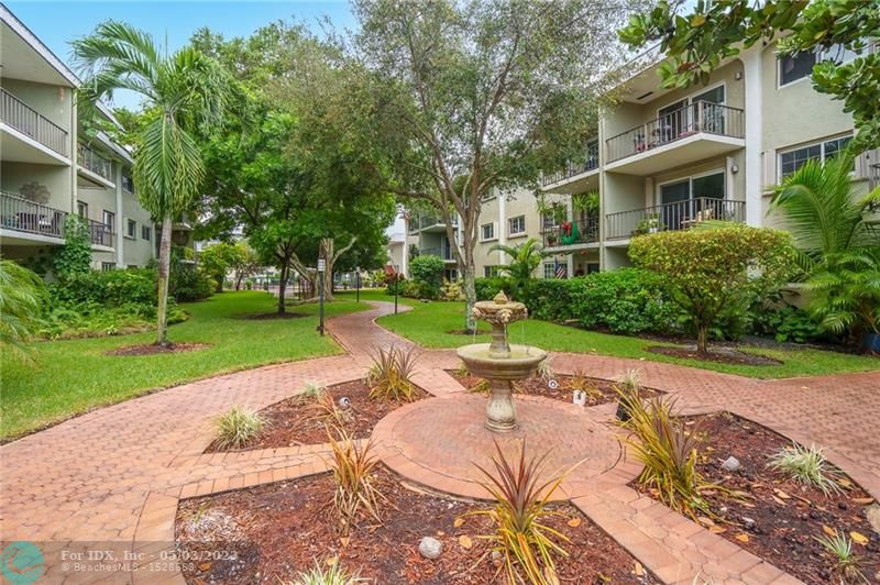 3000 NE 5th Ter 302A