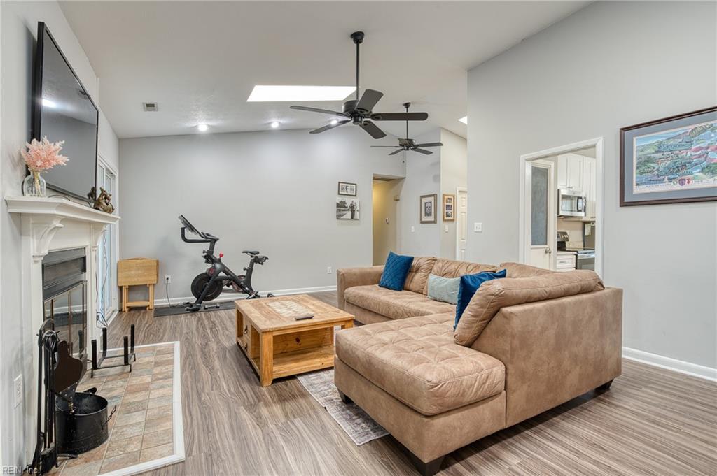 5 Sundance Place
