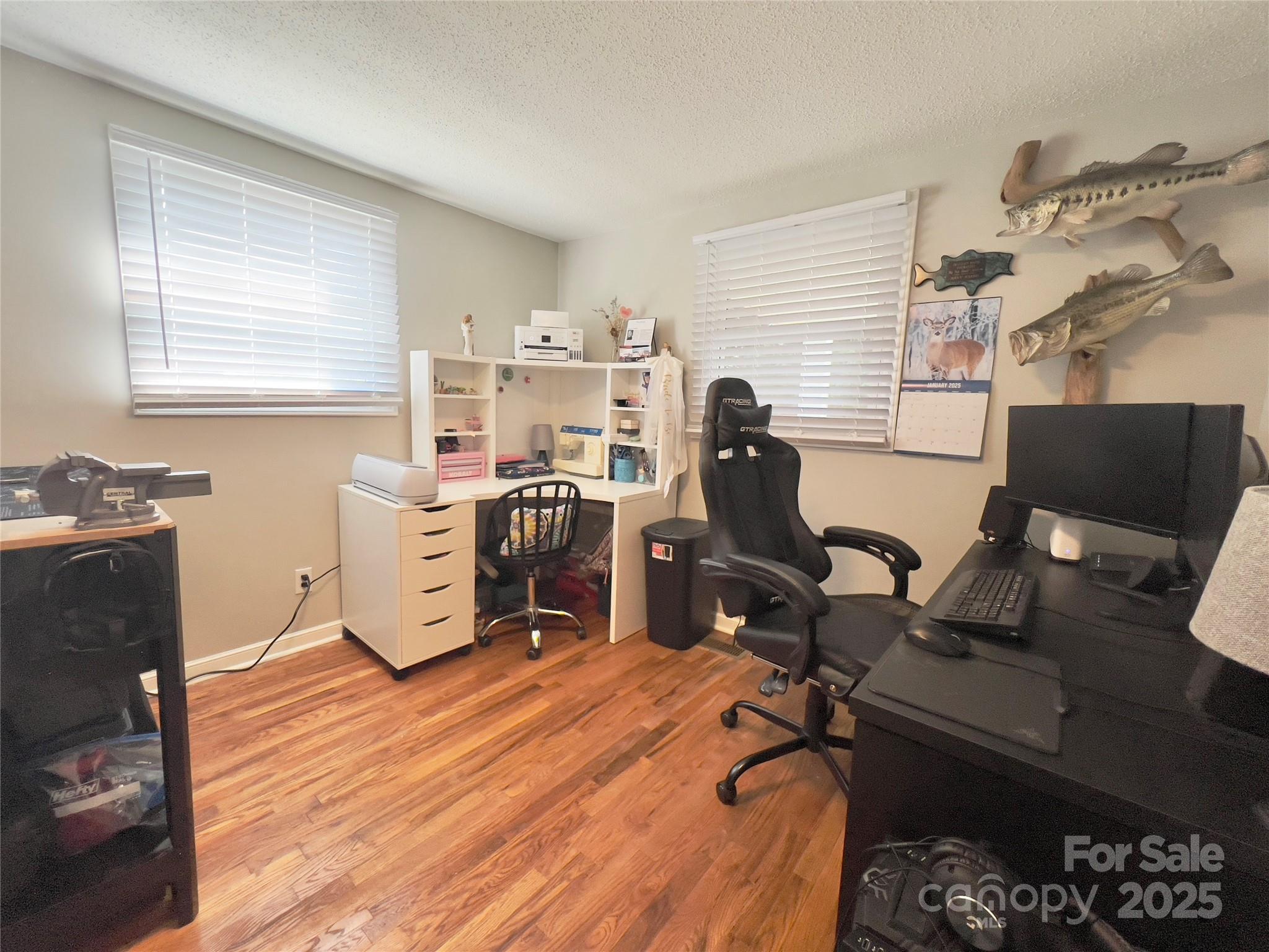 2594 Baker Circle