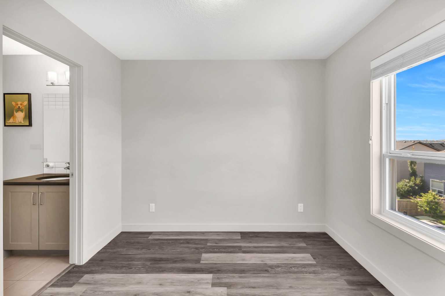 11 Evanscrest Mews NW 208