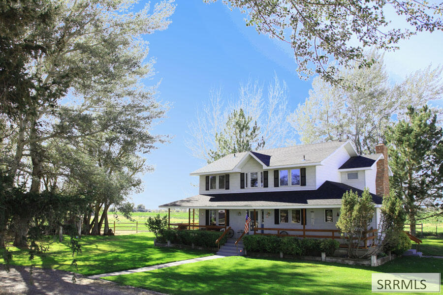 438 South 900 W