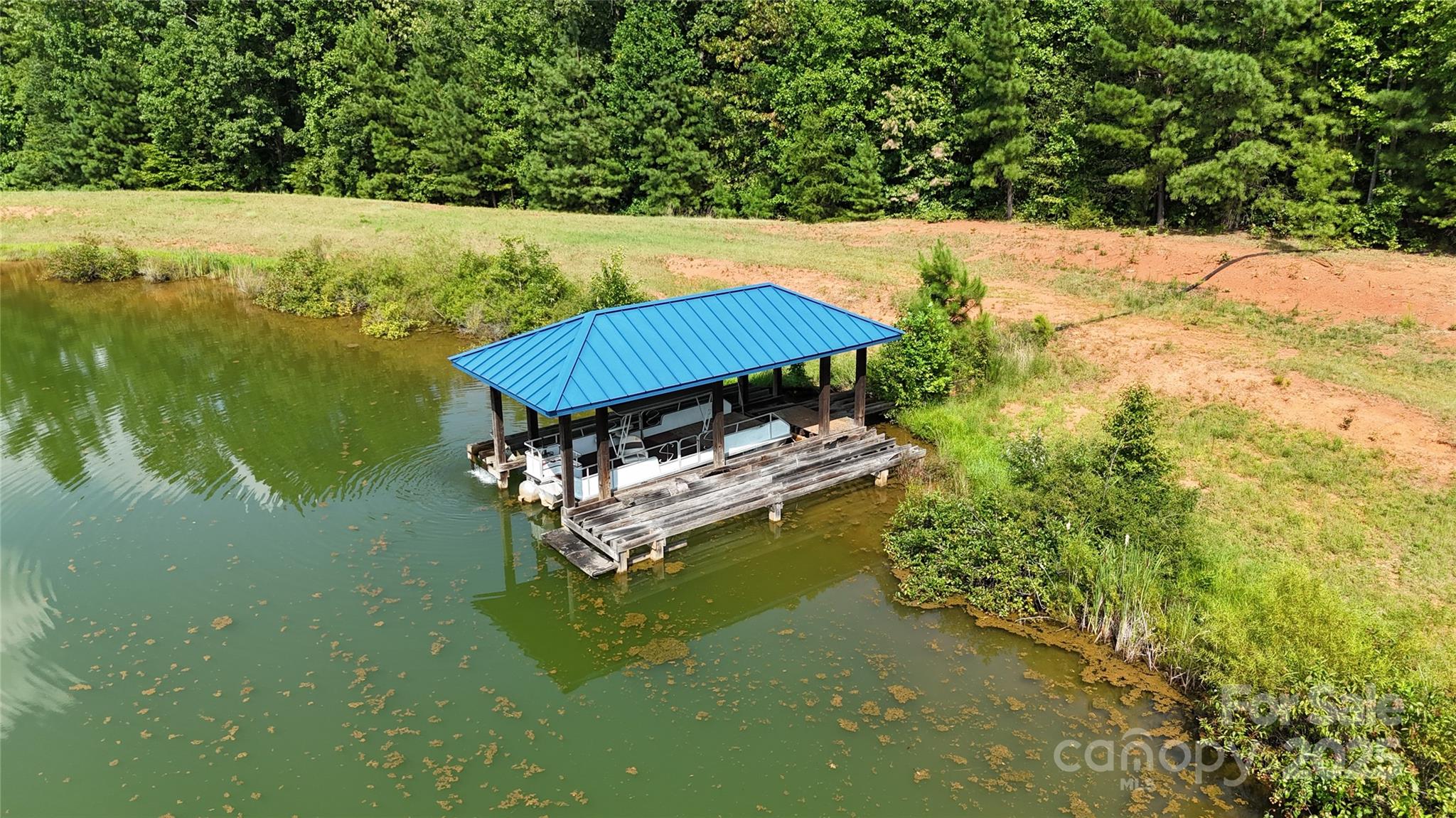 4446 Mirror Lake Drive