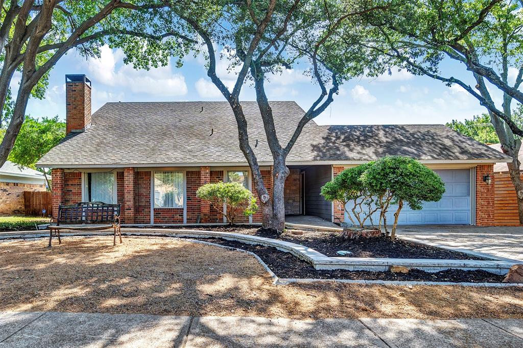 4704 Palos Verdes Drive
