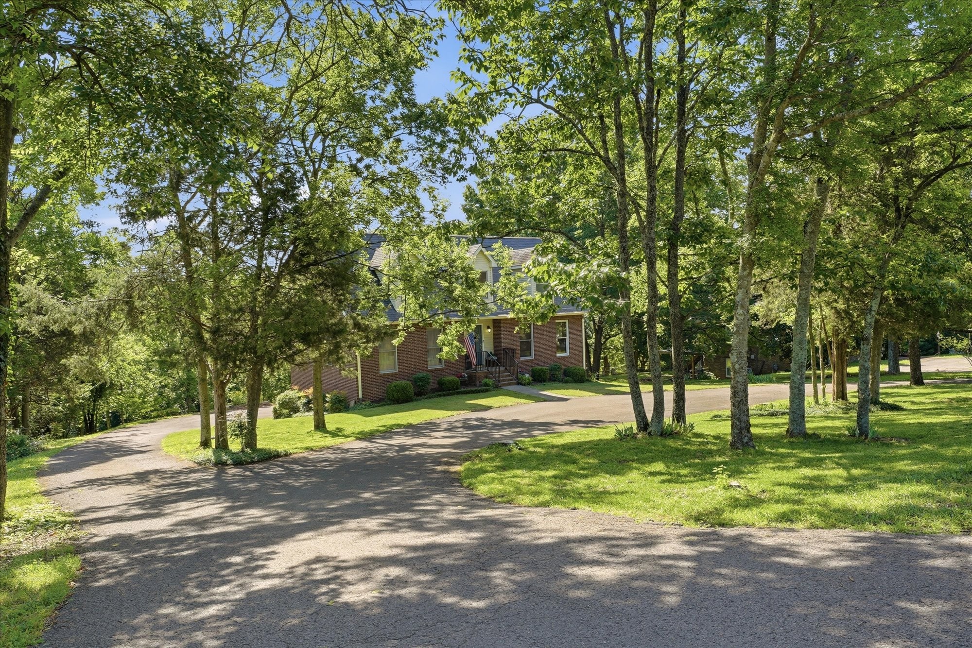 812 Fonnic Dr