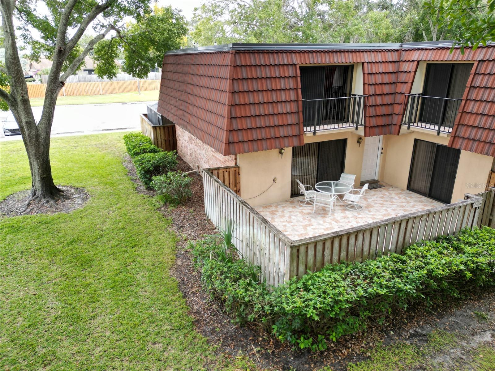 Experience the Best of Palm Harbor Living!.....
Don’t miss this rare opportunity to own a move-in ready, beautifully maintained 2-bedroom, 2.5-bath townhome in one of Palm Harbor’s most desirable communities! Perfectly positioned in a quiet, private corner surrounded by lush greenery and mature trees, this home offers the ideal mix of comfort, convenience, and Florida lifestyle.....
Enjoy two convenient entrances—from West Lake Road and US-19—and peace of mind knowing you’re in a non-flood zone.
Step through your private courtyard into a bright, open living and dining area filled with natural light. The first floor boasts elegant wood flooring, a spacious kitchen with wood cabinetry and generous counter space, laundry area, and a guest half bath.
Upstairs, both bedrooms feature private en-suite baths and balconies overlooking the serene courtyard. The primary suite includes a walk-in closet and large bathroom, creating the perfect retreat....
Step outside and enjoy your private patio, ideal for BBQs, entertaining, or simply relaxing in a peaceful outdoor setting.
Key Features & Highlights:...
• Low HOA – only $311/month! Includes heated pool, hot tub, tennis, basketball, trash, grounds & exterior maintenance, insurance, and roof coverage...
• Two assigned parking spaces directly by the unit...
• AC replaced in 2017, well maintained...
• Furniture available for purchase—move in with ease!...
• Pet-friendly community! (Current owners have no pets.)...
This beautifully landscaped community offers resort-style amenities including a heated pool, tennis and basketball courts, and shaded walking paths. You’ll love being close to top-rated Palm Harbor schools, parks, shopping, restaurants, and only minutes from the Gulf beaches.......
Act fast — homes in this sought-after area sell quickly! This one checks every box: location, condition, and value. Schedule your private showing today and make this Palm Harbor gem your new home!