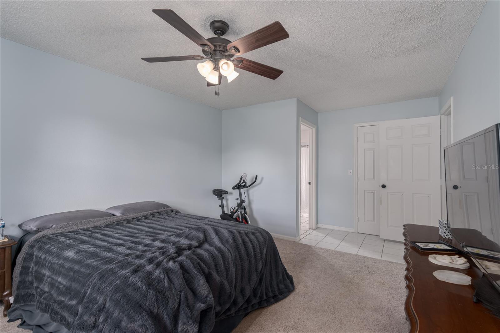 5453 81st Avenue Circle E