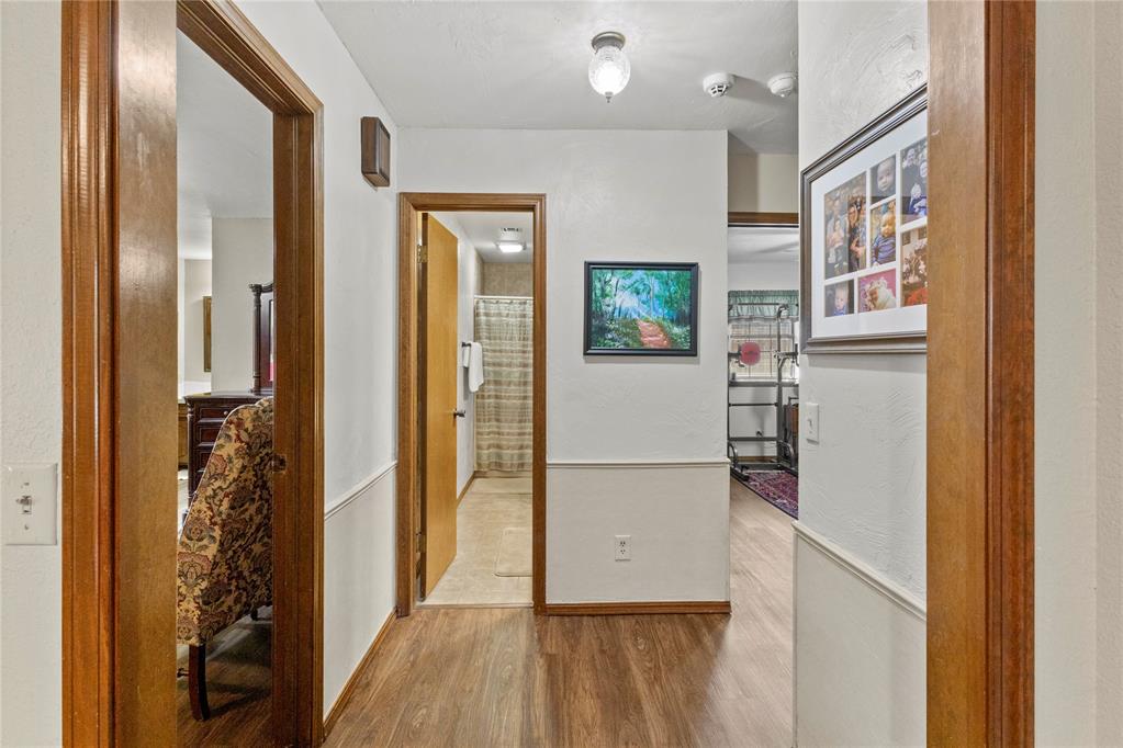 1421 E Quail
