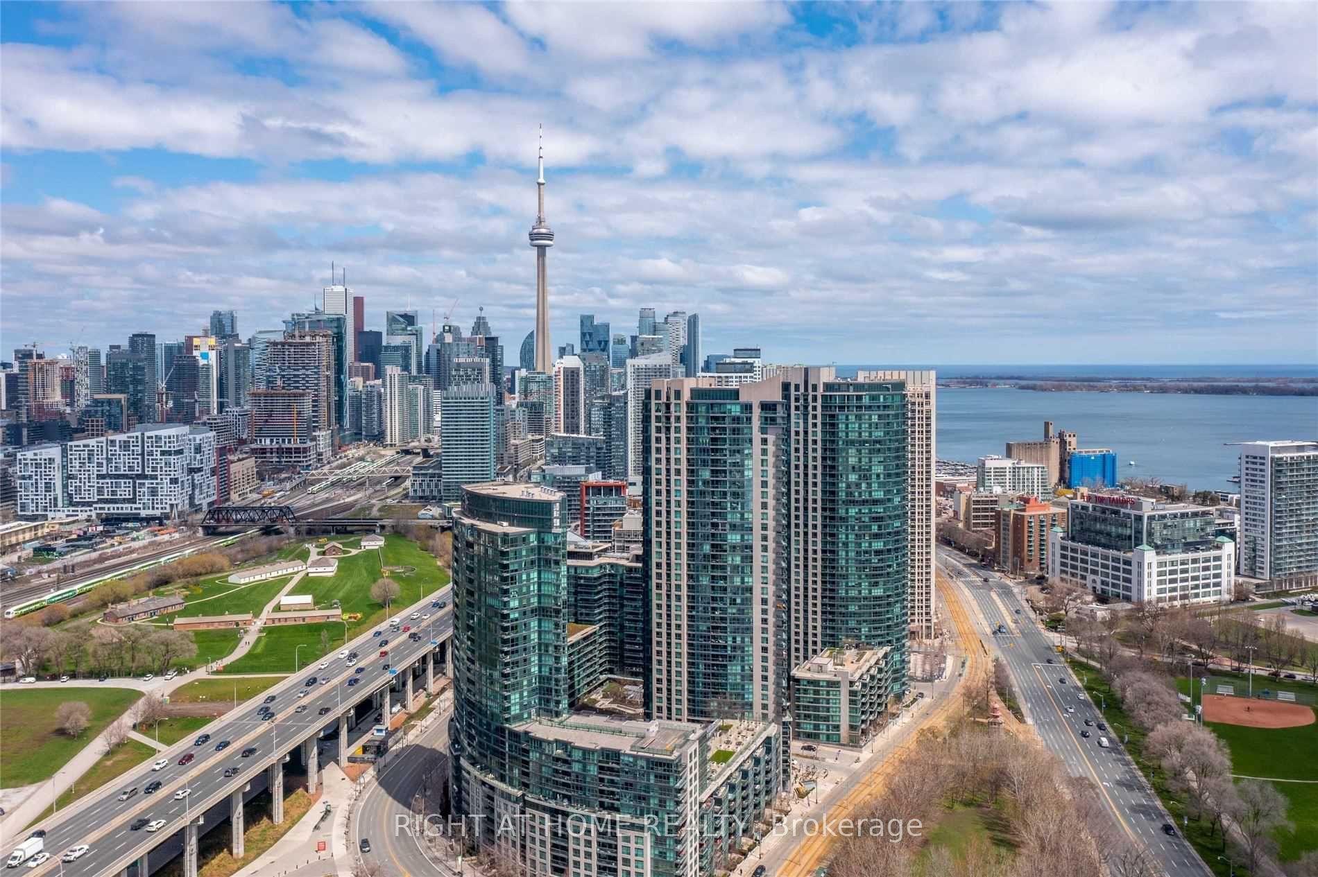 219 Fort York Blvd 721