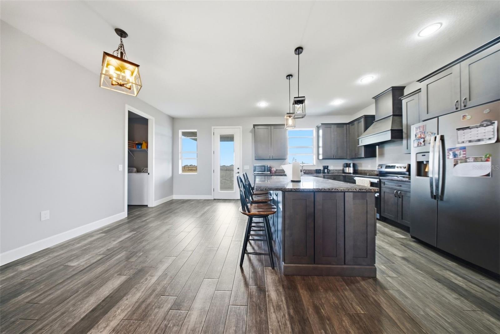 3090 80 Foot Road