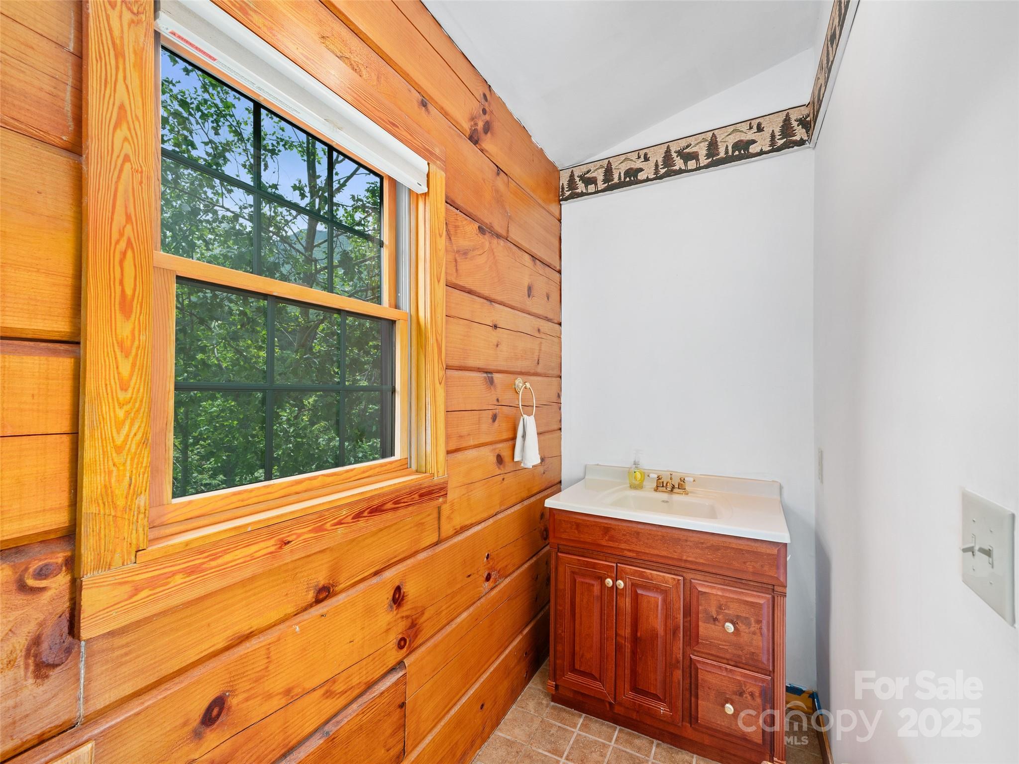 211 Cherry Hollow Road