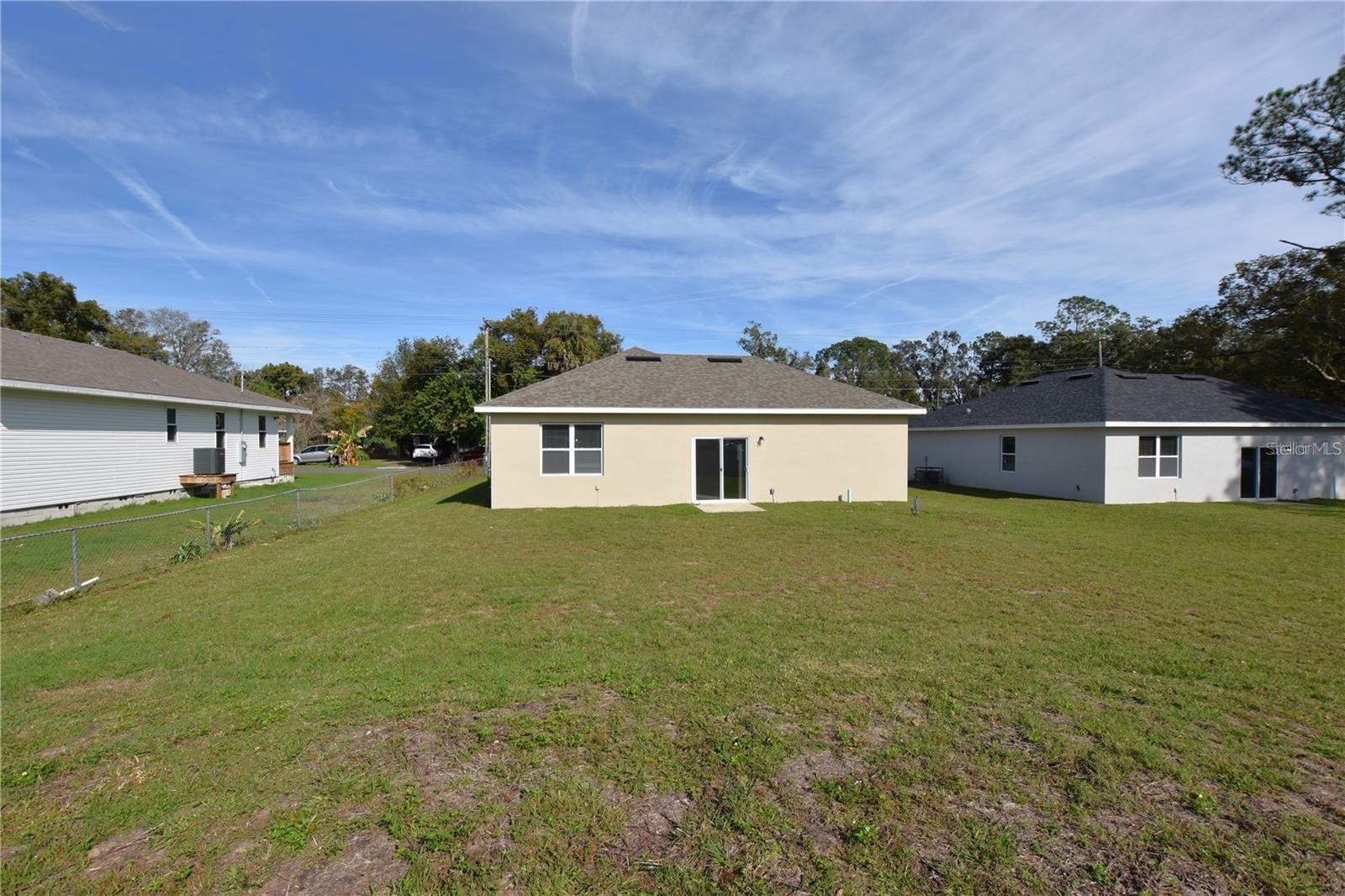 206 W Crescent Drive